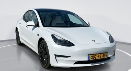 טסלה מודל 3