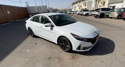 יונדאי אלנטרה